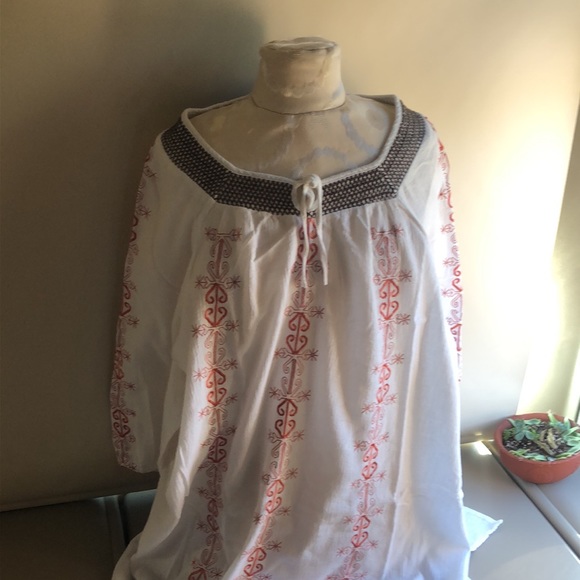 ELLOS Embroidery top - Picture 3 of 10